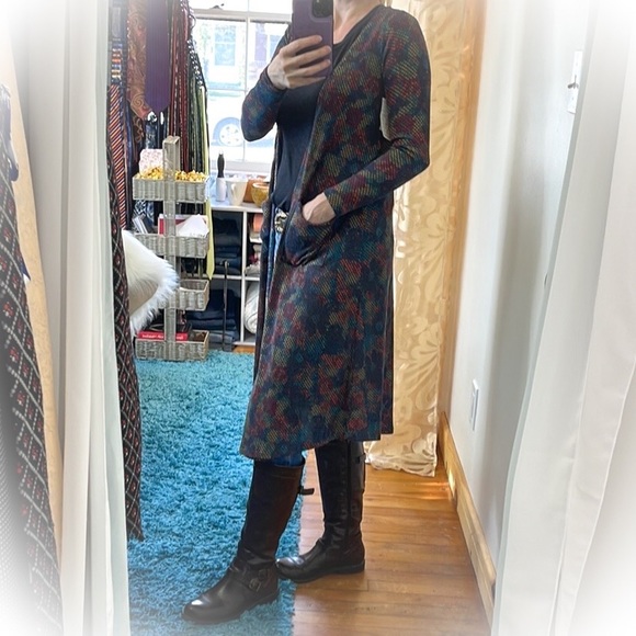 💕New With Tag Beautiful Lularoe Sarah Cardigan💕 - Picture 10 of 10